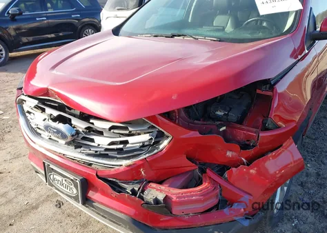 2021 Ford Edge Titanium z USA, uszkodzony, nr VIN 2FMPK4K92MBA08967